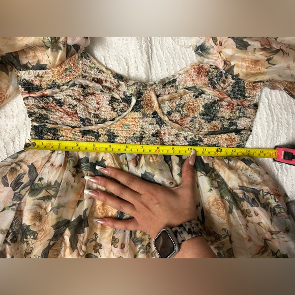 Worth Collective Harlow Maxi Dress in Champagne Floral Size Small Corset Smocked - Picture 14 of 14